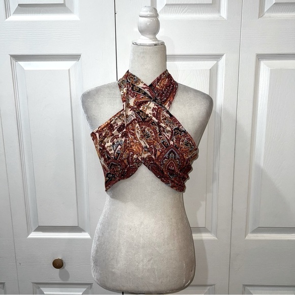 2/$25 Shein Floral Print Wrap Backless Top - Picture 2 of 4